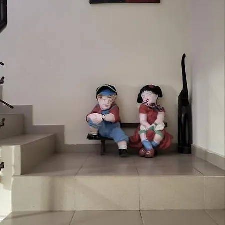 алекс Πανσιόν *